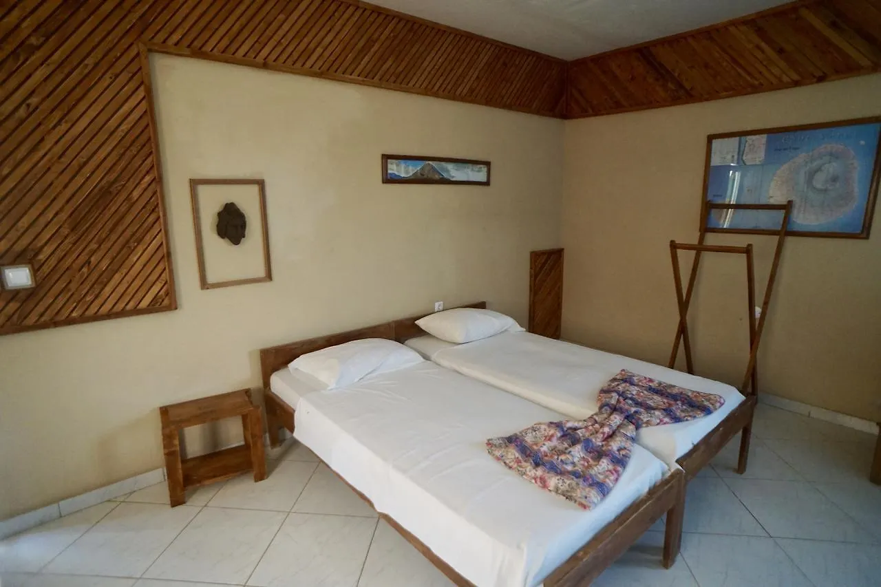 Casa Marisa 2.0 Hotel Portela 3*,  Cape Verde