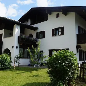 Guest house Gaestehaus Brigitte Garmisch-Partenkirchen